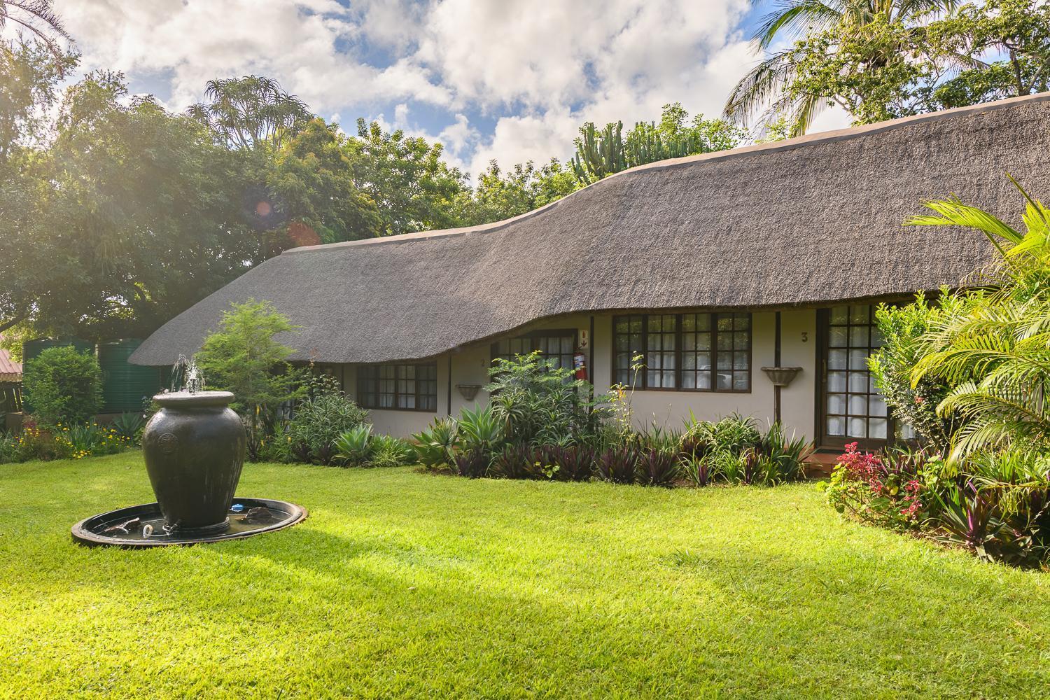 Country Rose Hotel Hluhluwe Bagian luar foto